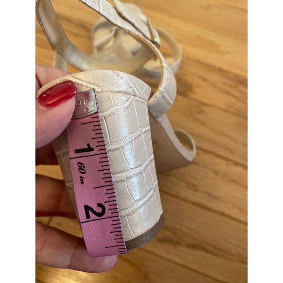 Nine West, women’s nude snakeskin print ankle strap 2.5” block heels size 8M - Picture 5 of 7